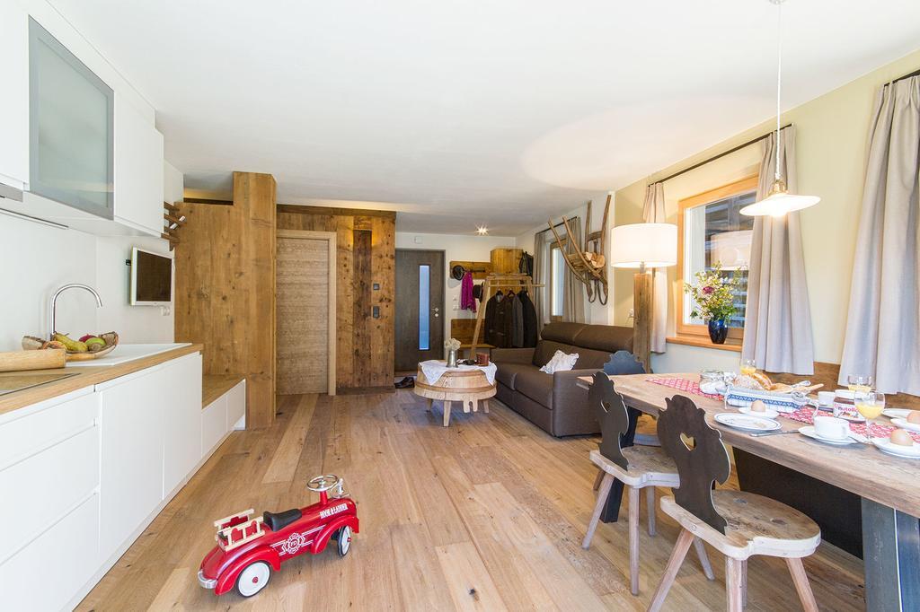 Chalet Da Mont Apartment Селва ди Вал Гардена Екстериор снимка